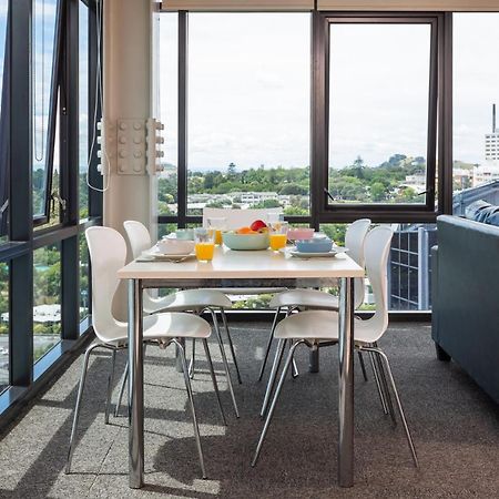 Campus Summer Stays Wellesley Apartment Оукланд Екстериор снимка